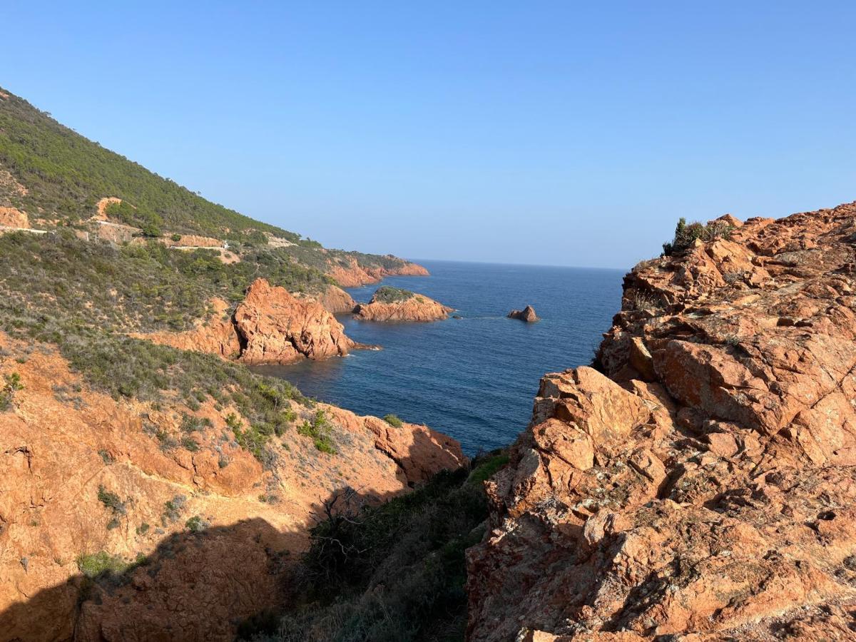 Argentine T2 De 55M2 Tout Confort En Bord De Plage Saint-Raphael  Bagian luar foto