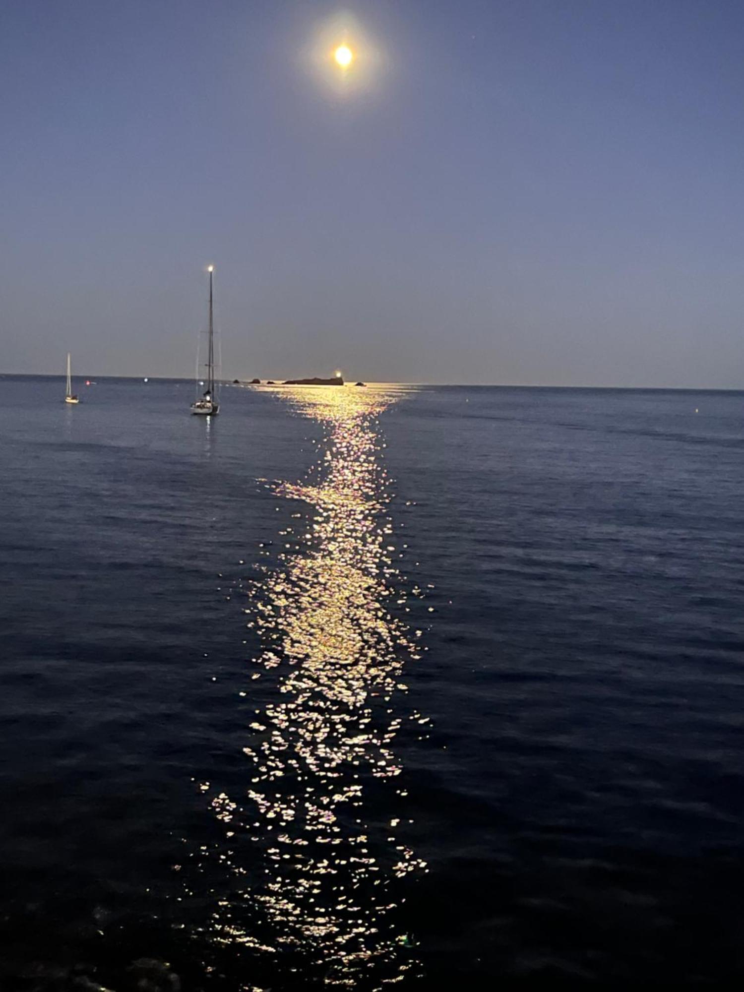 Argentine T2 De 55M2 Tout Confort En Bord De Plage Saint-Raphael  Bagian luar foto